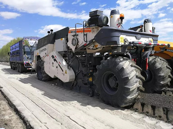 1589871290929583.jpg 640.webp (12).jpg