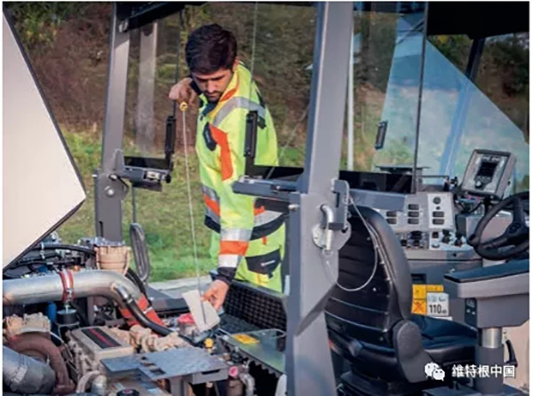 1589871922939360.jpg 640.webp (7).jpg