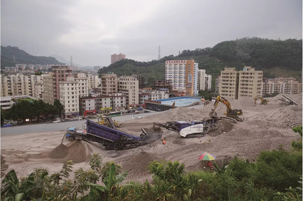 1589872275721392.jpg 640.webp.jpg